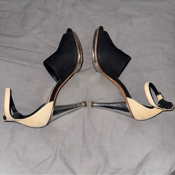 Rare Loeffler Randall Black Tan Leather Suede METAL Heels Sandals Shoes 8.5 - Picture 6 of 9